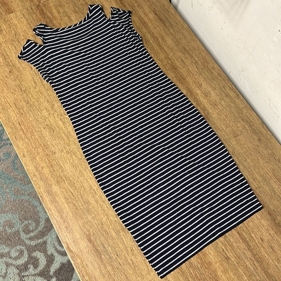 Athleta like new cold shoulder navy Heather grey stretchy soft knit midi dress - Picture 7 of 8
